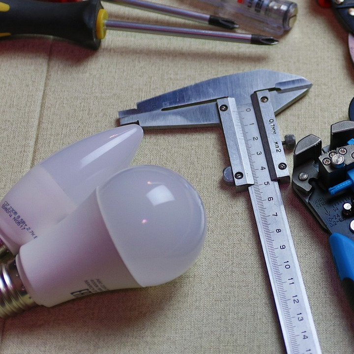 electrician team tools